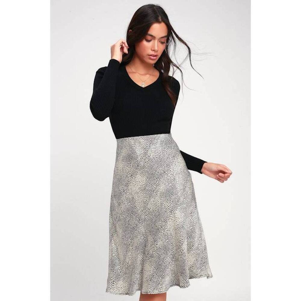 Lulus Wild About You Grey Leopard Print Satin Midi Skirt - Size L